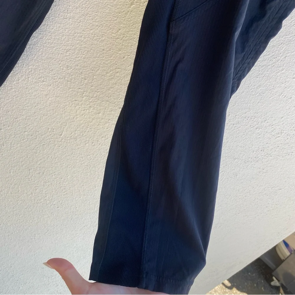 Lululemon Dance Studio Mid Rise Cropped Pant Size 4 - Picture 15 of 16
